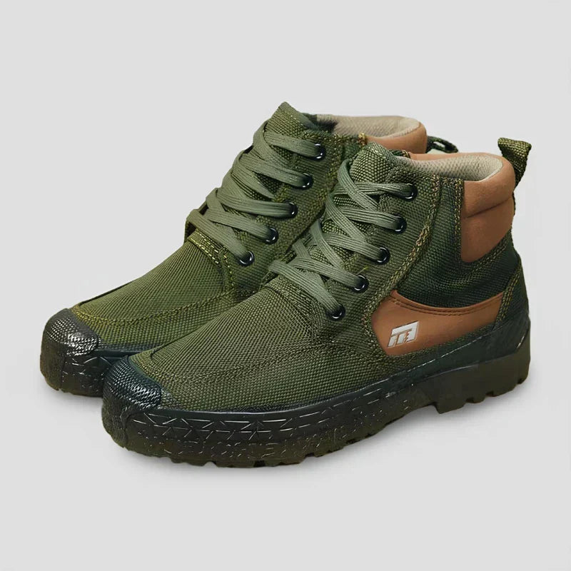 Kit Bota Militar Tactical Masculina de Couro Legitimo + 3 BRINDES: Cinto, Relógio e Carteira - Frete Grátis+ Brinde Exclusivo