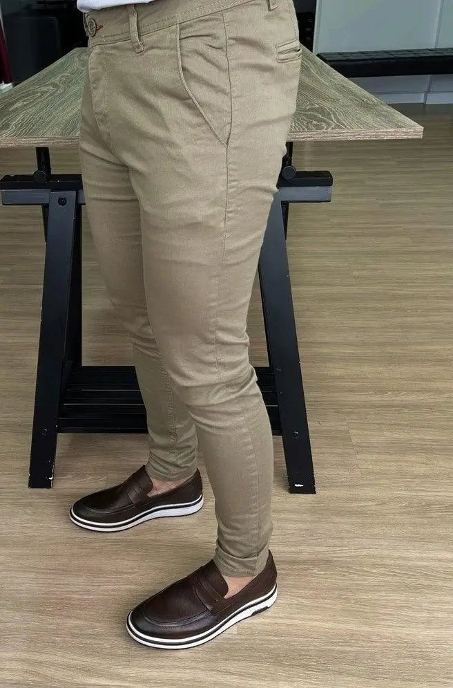 Calça alfaiataria Capuccino bolso faca de elastano - Frete Grátis+ Brinde Exclusivo