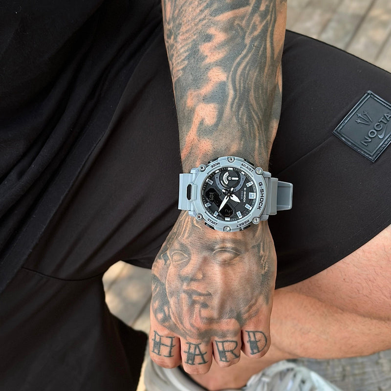 G-SHOCK GA-2200 - Compre 1 & leve 2